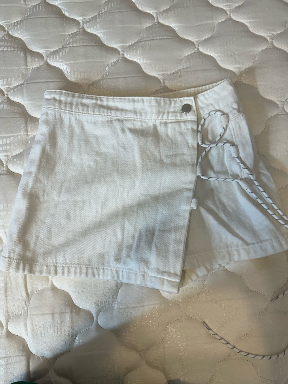 Women’s White Wrap Skort with Tie Detail